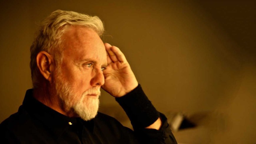 "A one-man calamity, catastrophe. No trace of sanity, an empty shell": Queen's Roger Taylor releases surprise protest song Chumps and doesn't pull his punches