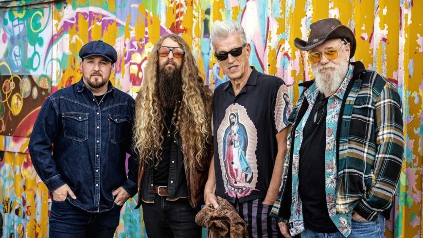 "We have no use for a standalone singer who doesn't play an instrument, preening themselves like a rock god": Atomic Rooster guitarist Steve Bolton on reviving the band, changing frontmen, and John Entwistle's phallic number plate