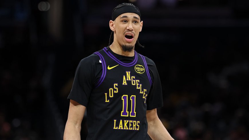 Lakers center suspended after shoving Wizards mascot before game