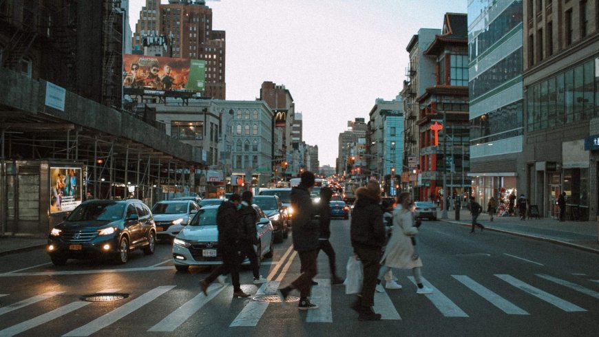 New law will hit drivers and pedestrians with $1,000 fines for misusing crosswalks
