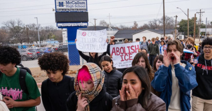 More Parents Protest Teachers Using Kids for Anti-ICE Events