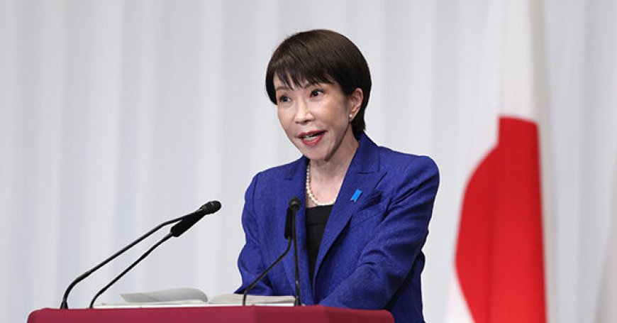 Takaichi Considers Amending Japan’s Constitution After Sweeping Election Victory