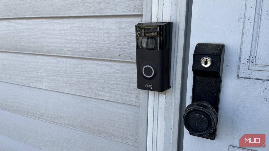 I connected my smart lights to my doorbell and it's a security game-changer