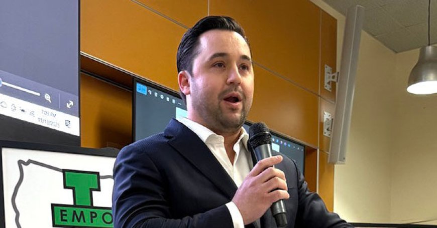 Exclusive -- Eric Conroy: Need to Flip Districts Like Ohio's First to Keep House, Avoid Impeachment of Trump