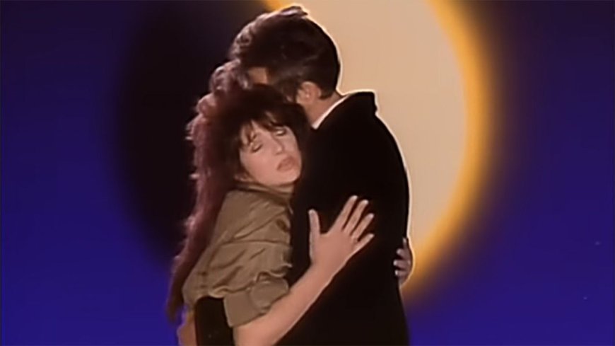 “With his despair and her hope, the fact that its roots are in tragedy only adds to its poignancy”: The story of Peter Gabriel and Kate Bush’s duet Don’t Give Up