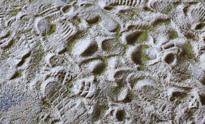 Turning Moon Dust into Oxygen: How Scientists Plan the Future of Lunar Exploration