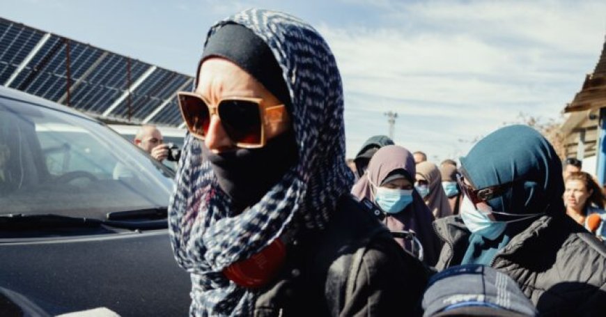 Australia Refuses to Repatriate Group of ISIS Brides and Their Children