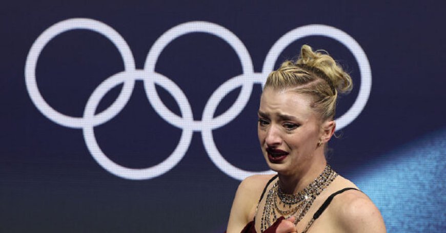 Self-Described 'Woke B*tch' U.S. Skater Overcome with Emotion After Finishing 13th in Women's Short Program