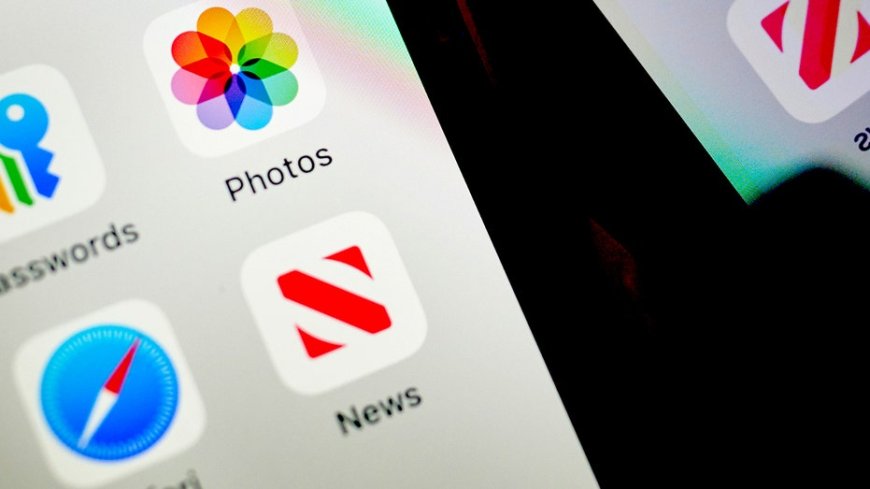 The alleged bias of Apple News: Ex-liberal mag editor tasked to handpick stories for millions of iPhone users