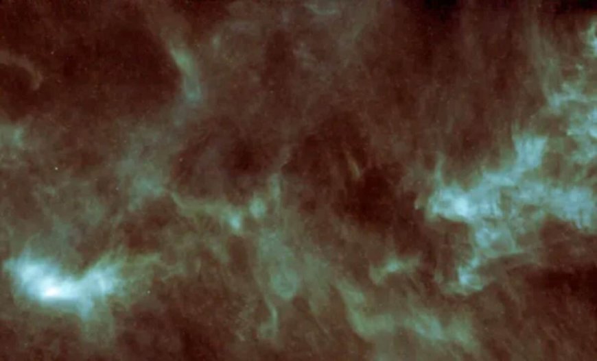 Astronomers Discover Hidden Chemical in a Distant Cloud That Might Be the Secret to Life on Other Planets!