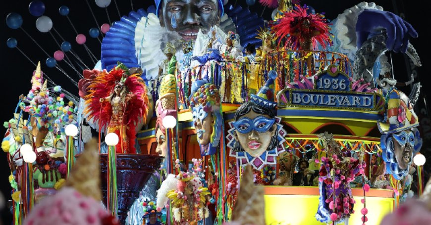 Latin America's Carnival Parades Feature Donald Trump Arresting Maduro, Giant Nayib Bukele