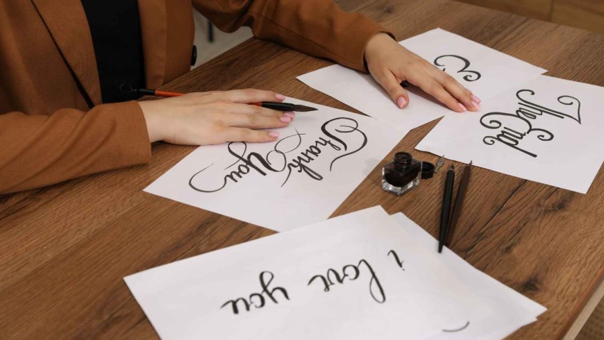 If you write using a mixture of upper and lower case letters within the same word, this is what your brain could be revealing, according to psychologists