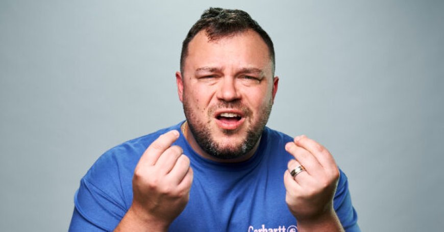 Exclusive -- Comedian Ben Bankas Added More Shows, Gained Fans After Leftist Mobs Tried to Cancel Him over Renee Good Jokes