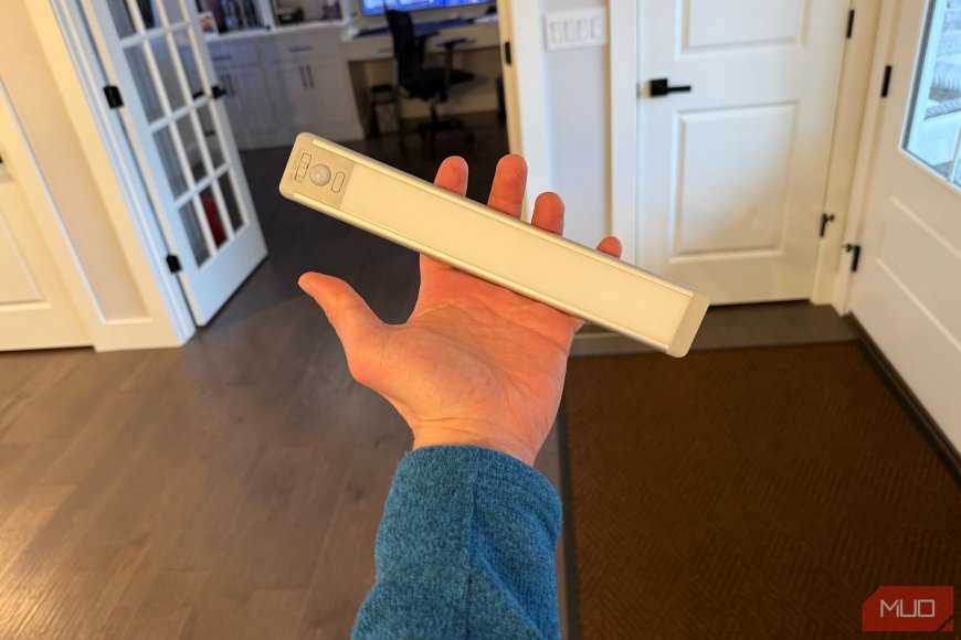 These $9 lights made my closets so much brighter