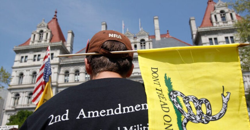 West Virginia Legislature Weighs Lifting Machine Gun Ban