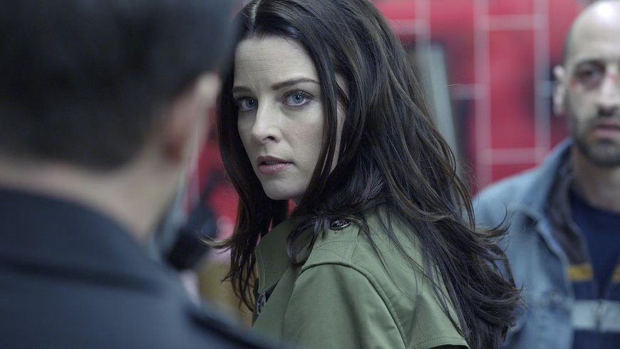 The forgotten sci-fi show that quietly predicted our world 14 years ago