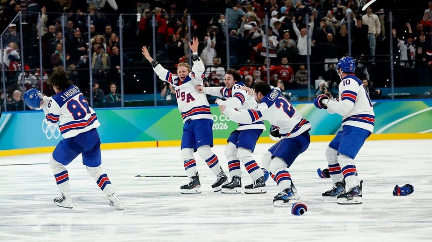 Team USA men's hockey arrives in Florida after winning Olympic gold