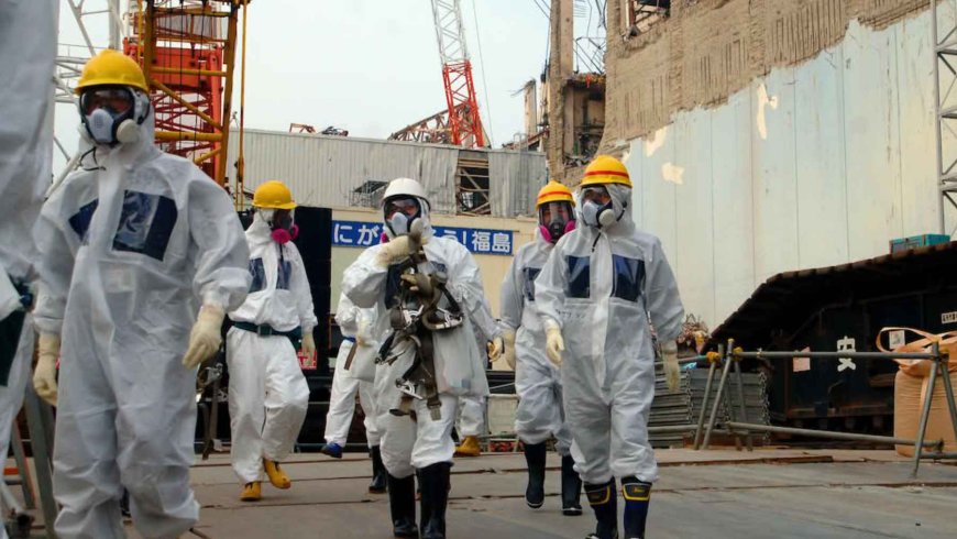 Fifteen years after the 2011 disaster, Fukushima continues to deliver strange surprises. Japan has found active bacteria in highly radioactive water, and what is most disturbing is that they appear “normal,” as if nothing had happened