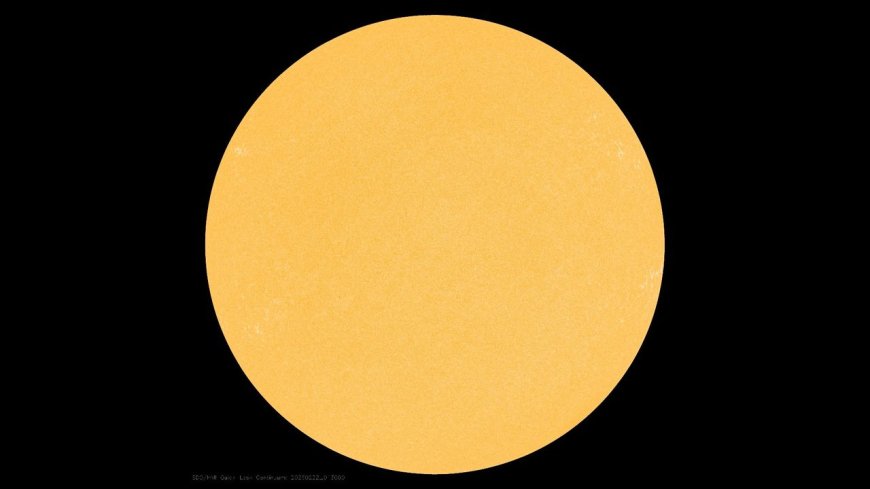 The sun just had no visible sunspots for the 1st time since 2022. Is the end of the current solar cycle near?