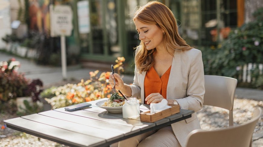 Solo dining surges 52% as Americans embrace 'Me-Me-Me Economy' over shared meals