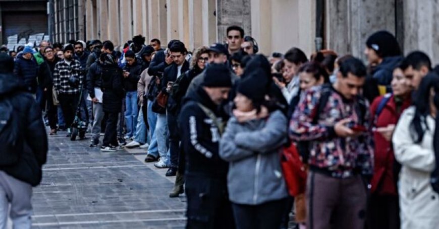 Report: 2.2 Million Migrants Have Flooded Spain Since 2021