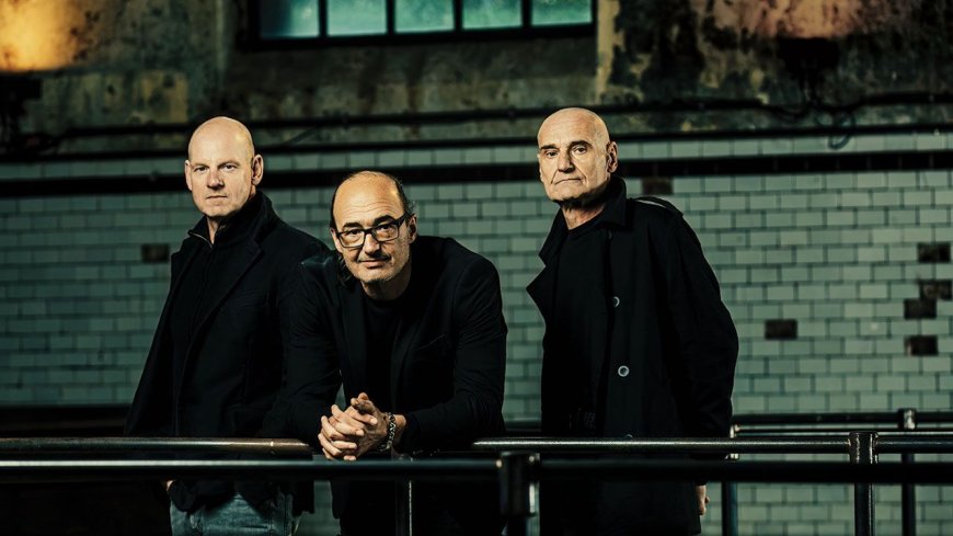 "If I didn’t have songs, we wouldn’t make an album. I didn’t do anything, and nobody asked!” How Everon returned after 16 years with a new studio album, Shells