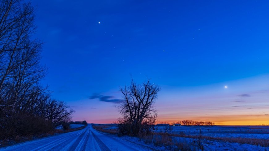 February's 'rare planetary alignment' peaks tonight — here's what to look for in the planet parade