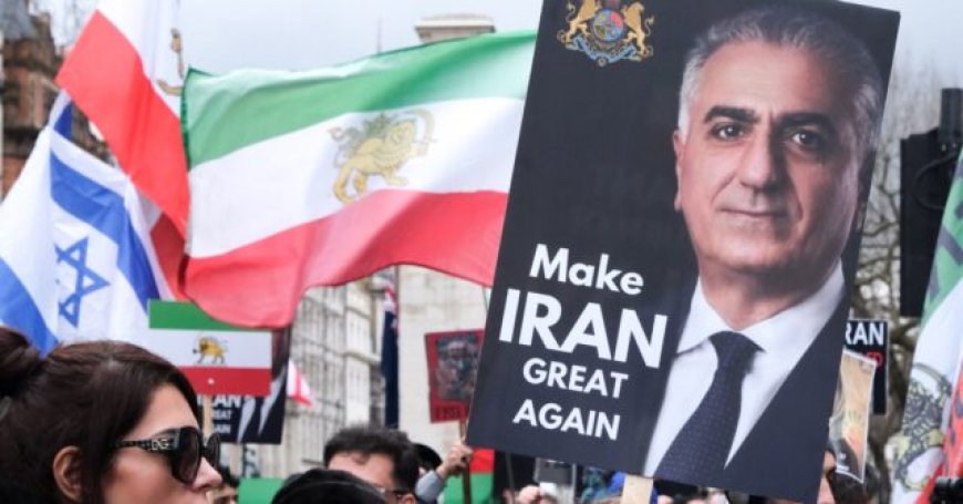 Iranian Crown Prince Calls on Military, Police, Security Services to Abandon 'Crumbling' Islamist Regime