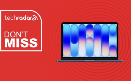 Best Buy is throwing in a free gift card with the new MacBook Neo