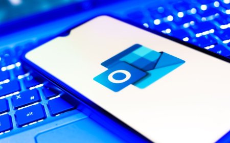 Microsoft delays enterprise Outlook switchover to 2027, says move will 'ensure organizations have the time they need to prepare'
