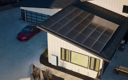 Tesla wins energy licence to supply your electricity in the UK — but experts don't think it'll get a smooth ride