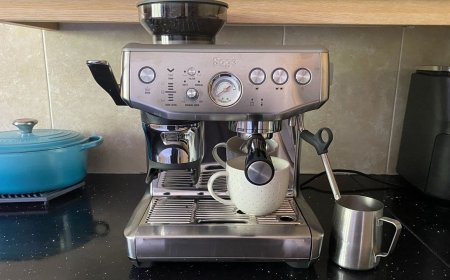 Dreading the clocks changing? I recommend this fantastic Sage coffee machine for chasing the fatigue away – and it’s now available for its lowest price this whole decade