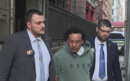 DHS: Man accused of shoving 2 onto NYC subway tracks was deported 4 times