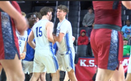 Kapaun vanquishes Topeka Seaman Vikings, earns title game berth