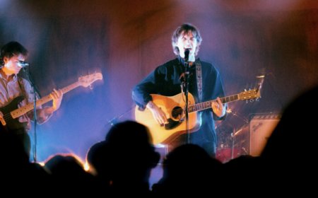 Peter McPoland and Girl Tones captivate with unforgettable night at Truman