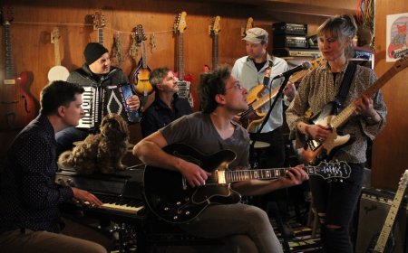 PREMIERE: Hello Biplane’s ‘Balloon’ is pure springtime wonder