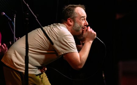 Photos: Stiff Middle Fingers celebrate Like Eroding Stone with a raucous MiniBar show