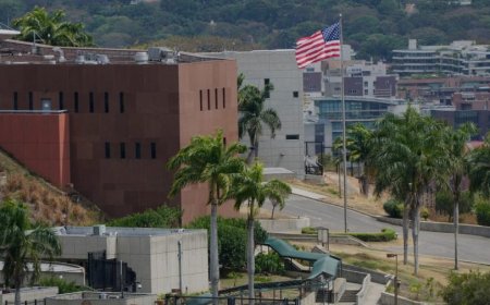 US Embassy in Venezuela raises American flag for first time in 7 years