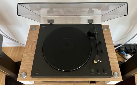 It ain't heavy, but Sony's new budget Bluetooth turntable is still a winner eight days a week