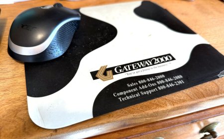 Remember Gateway 2000? How a mouse pad triggered a wave of nostalgia for the big-box home PC company