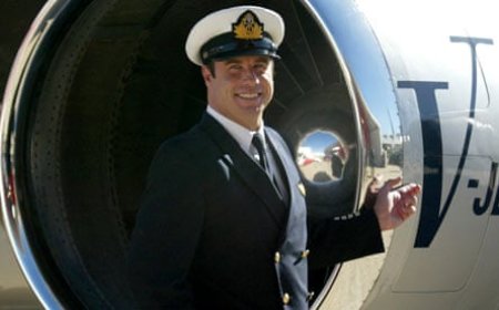 Actor John Travolta is an accomplished pilot