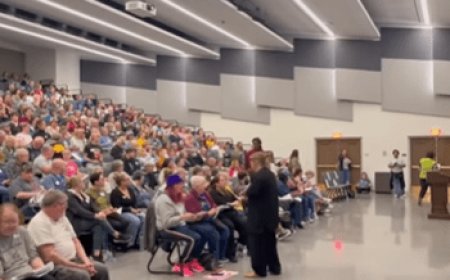 Springfield residents push back on proposal to eliminate Missouri income tax