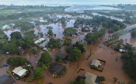 Evacuation ordered in Hawaii catastrophic flooding threatens 120-year-old dam