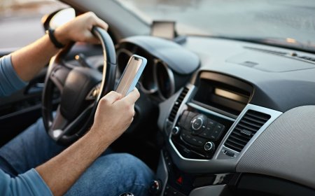 Kansas bill limiting drivers' cellphone use hailed as crucial safety step