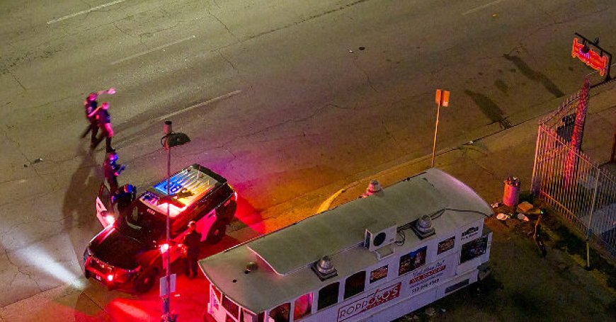 Mass Shooting on Austin's 6th Street Leaves 3 Dead, 17 Wounded -- Shooter Killed by Police