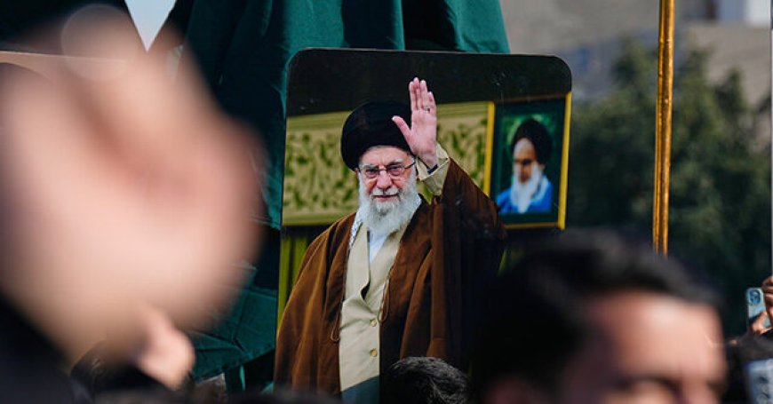 Washington Post Gives Iranian Regime's Ali Khamenei Glowing Obituary: He Was 'Fond of Persian Poetry'