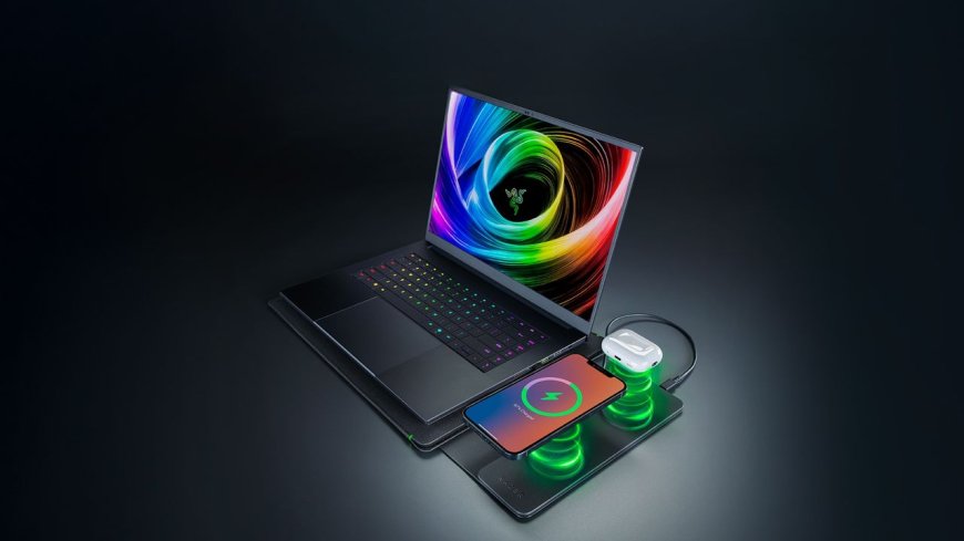 Razer’s new 16-inch laptop sleeve doubles as a wireless charger, but is it worth $130?