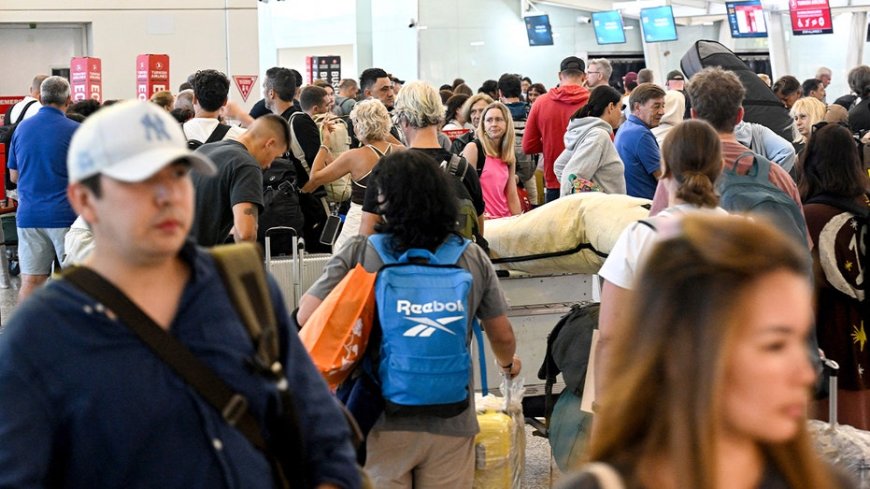 Americans in more than a dozen Middle East nations urged to flee