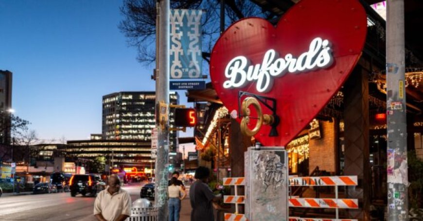 Guns Used in Austin Bar Shooting Purchased Legally in 2017