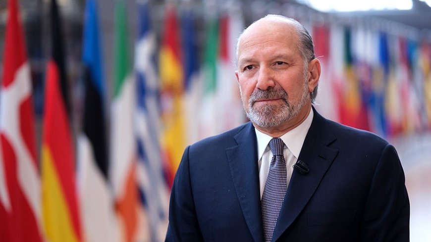 Trump Commerce Secretary Howard Lutnick to appear for House Epstein probe, Comer says